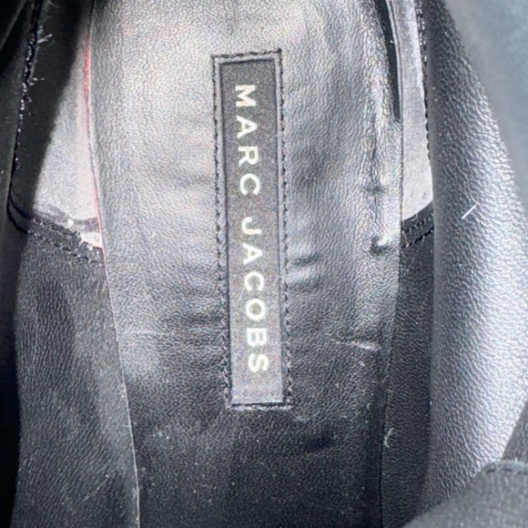 Boots - Picture 4 of 7